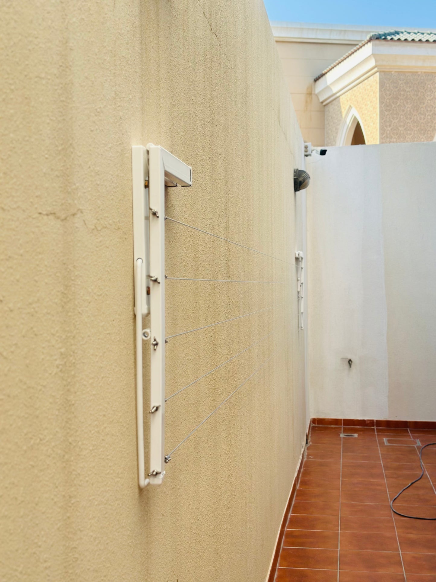 منشر الملابس قابل للطي